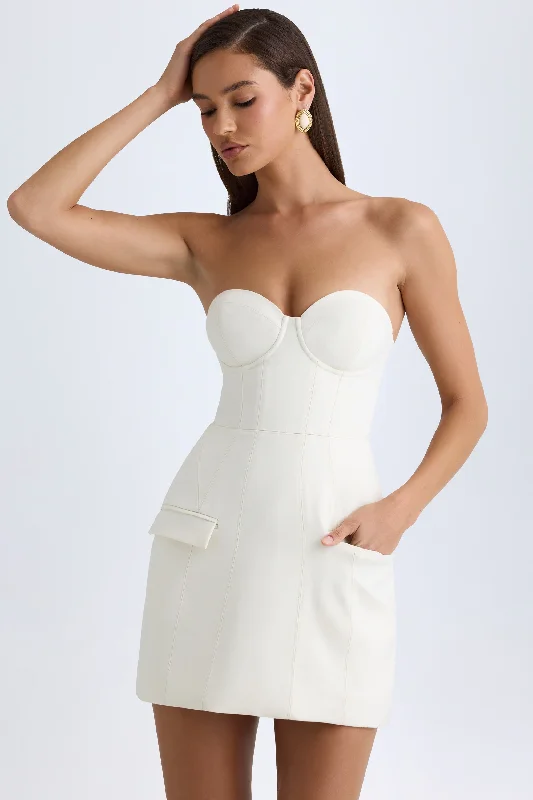 Birthday dresses with a modern cut for a trendy vibe-Strapless Structured Tulip Mini Dress in Vanilla Birthday dresses with a modern cut for a trendy vibe-Strapless Structured Tulip Mini Dress in Vanilla