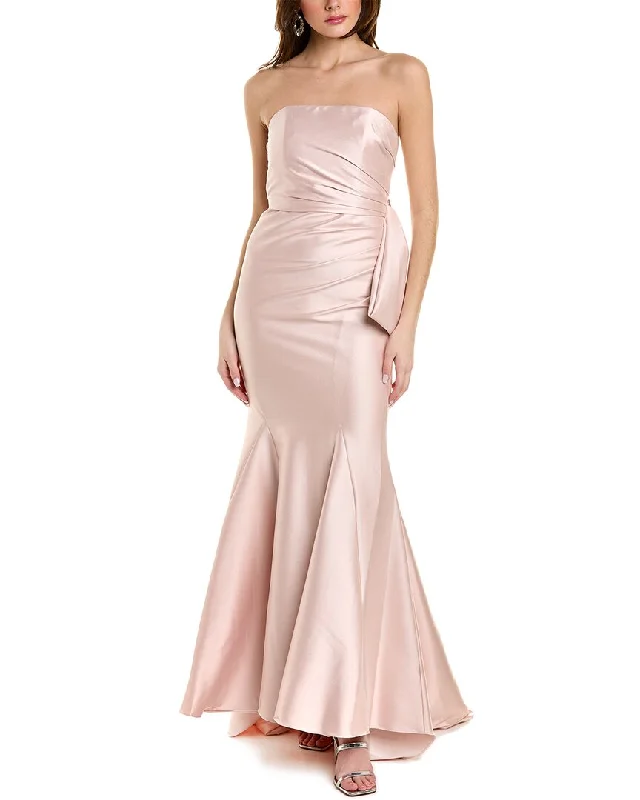 Prom dress trends to follow this season-Badgley Mischka Bow Gown