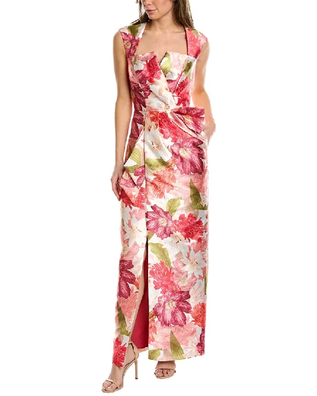 How to pick a trendy prom dress-Kay Unger Dominique Pleated Gown