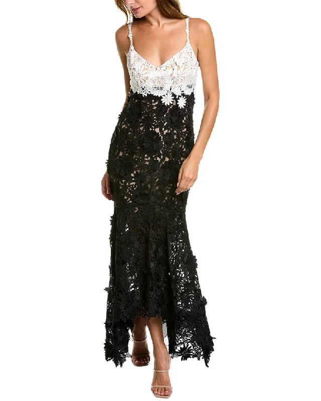 How to style your hair for prom with your dress-Marchesa Notte Gown