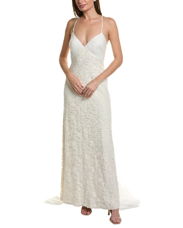 Prom dresses for a night of elegance-Tadashi Shoji Lace Gown