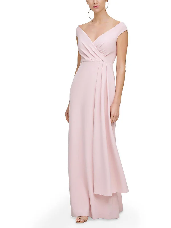 How to incorporate different textures into your prom dress-Womens Pleated Maxi Evening Dress How to incorporate different textures into your prom dress-Womens Pleated Maxi Evening Dress