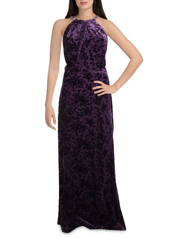 Ball gown prom dresses for a princess look-Womens Velvet Embellished Evening Dress