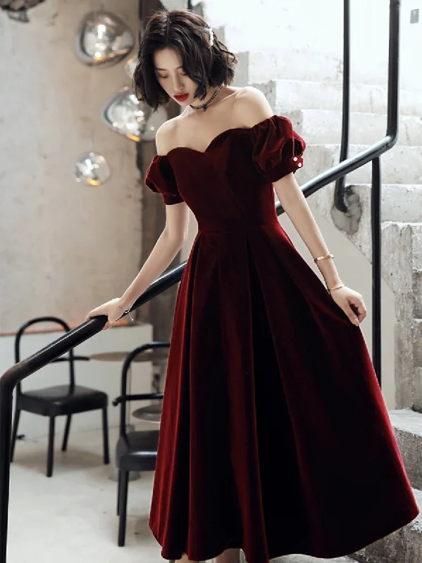 Party Dresses with Velvet DetailsBurgundy velvet short prom dress party dress  8192