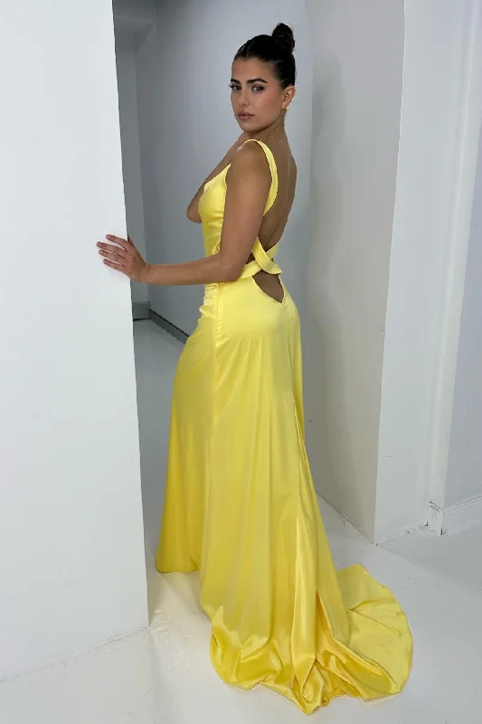 Party Dresses with AccessoriesCELEB Andie Gown (Daisy Yellow) - RRP $565