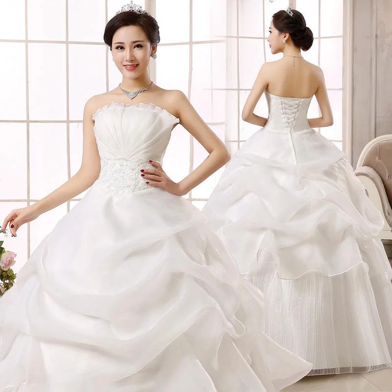 Wedding dresses with long trains for dramatic effect-Spring Autumn Wedding dress new bride wedding dress size Korean women slim lace Qi special offer