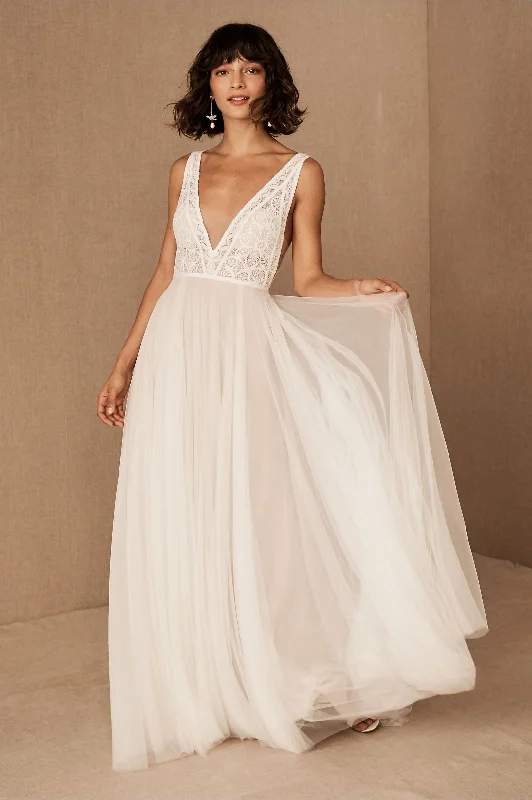 Wedding dresses for brides who prefer simplicity-Watters Harlan Gown