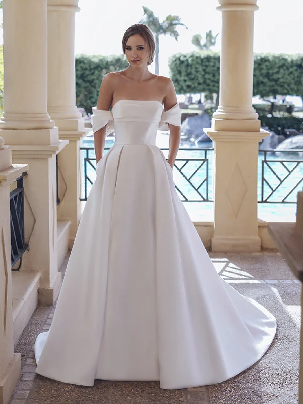 Blue by Enzoani: Sevilla