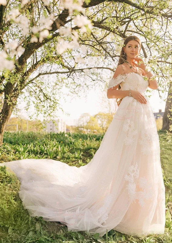 Wedding dresses with lace details for a romantic vibe-Boho A-Line Off-Shoulder Wedding Dress with Flower Appliques Wedding dresses with lace details for a romantic vibe-Boho A-Line Off-Shoulder Wedding Dress with Flower Appliques