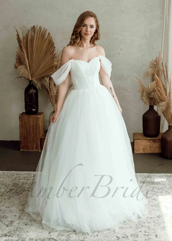 Where to find wedding dresses with free alterations-Boho Ball Gown Off Shoulder Tulle Wedding Dress with Detachable Puffy Sleeves Where to find wedding dresses with free alterations-Boho Ball Gown Off Shoulder Tulle Wedding Dress with Detachable Puffy Sleeves
