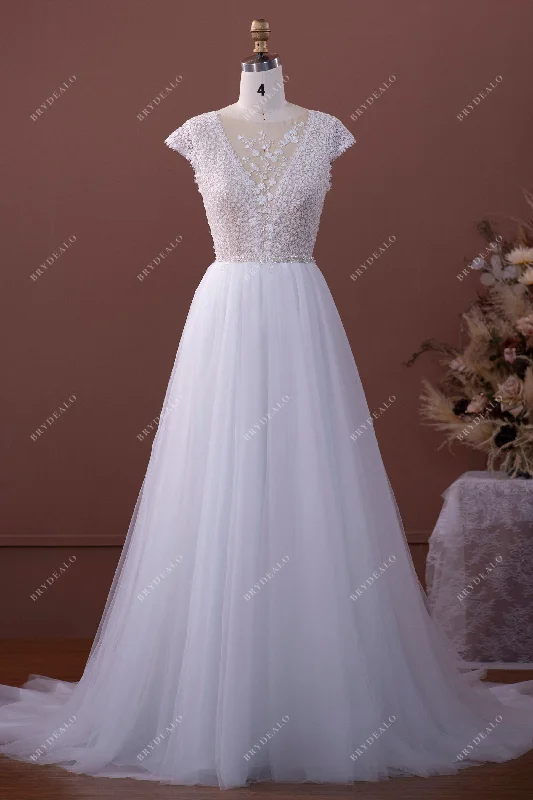 Chic Cap Sleeves Lace Tulle Boho Wedding Dress