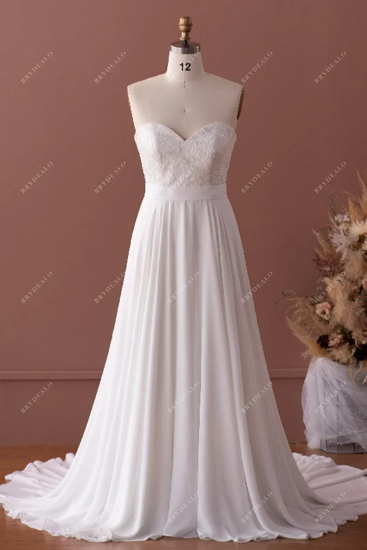 Designer Lace Strapless Sweetheart Chiffon Wedding Dress