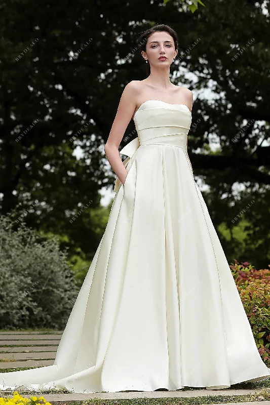 Detachable Bowknot and Pockets Satin A-line Wedding Dress