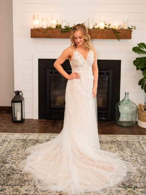 Elegant Tulle Spaghetti Straps Neckline Backless A-line Wedding Dresses With Appliques WD447 Elegant Tulle Spaghetti Straps Neckline Backless A-line Wedding Dresses With Appliques WD447