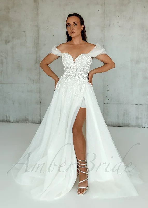 Wedding dresses for brides looking for unique designs-Exclusive A Line Tulle Wedding Dress with Beaded Design and Sweetheart Neckline Wedding dresses for brides looking for unique designs-Exclusive A Line Tulle Wedding Dress with Beaded Design and Sweetheart Neckline