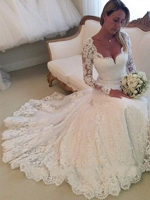 How to choose a wedding dress that suits your personality-Exquisite Lace V-neck Neckline Chapel Train 2 In 1 Wedding Dresses With Appliques WD025 How to choose a wedding dress that suits your personality-Exquisite Lace V-neck Neckline Chapel Train 2 In 1 Wedding Dresses With Appliques WD025