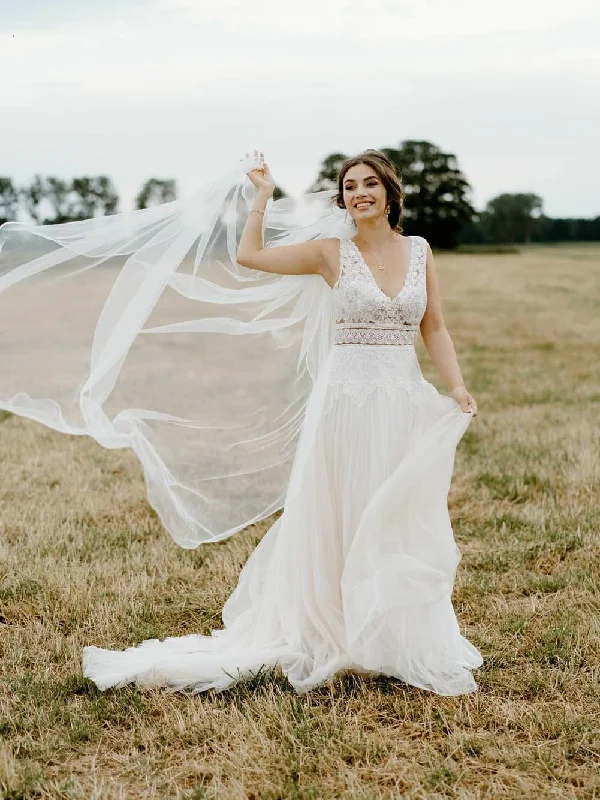 Fabulous Tulle V-Neck A-line Sweep Train Wedding Dresses Backless Appliqued Bridal Gowns WD428 Fabulous Tulle V-Neck A-line Sweep Train Wedding Dresses Backless Appliqued Bridal Gowns WD428