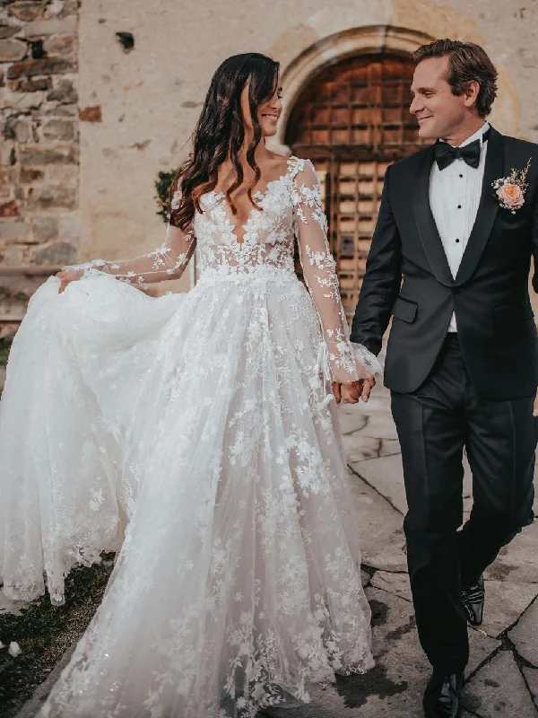 Graceful Appliqued A-line Wedding Dresses With Long Sleeves Lace Bridal Gowns WD616