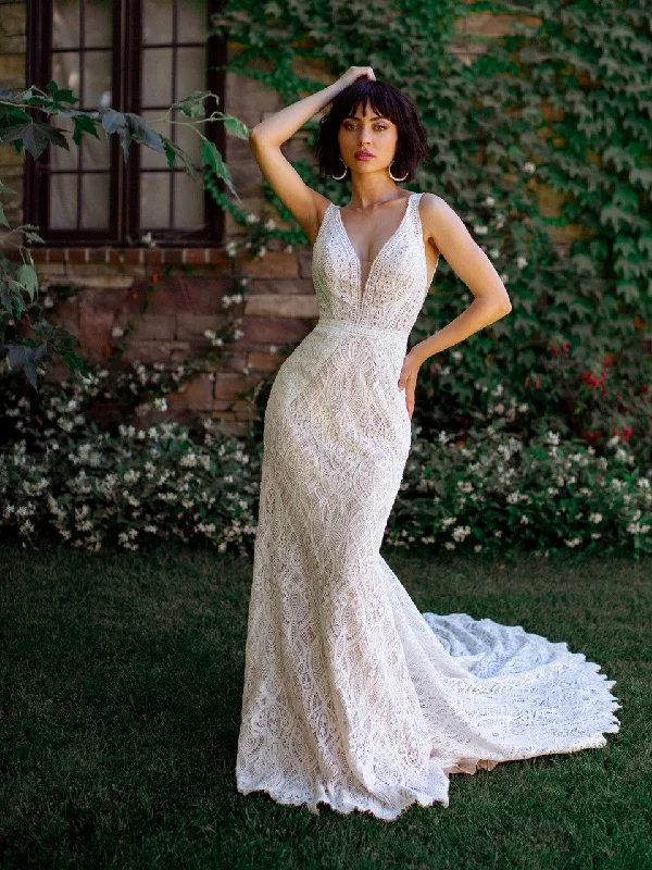 Wedding dresses with fitted designs for a sleek silhouette-McKenna | Wilderly Bride