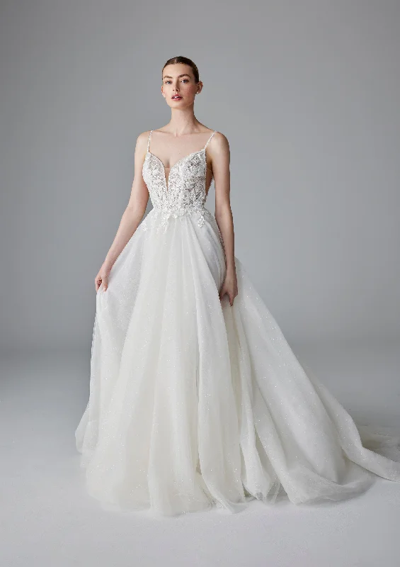 Pronovias: Ailidh