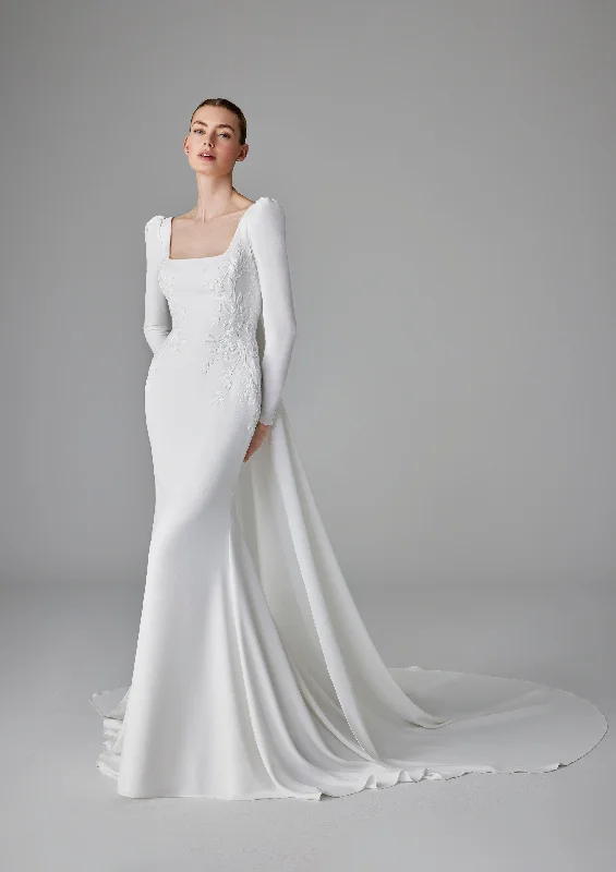 Pronovias: Mallory