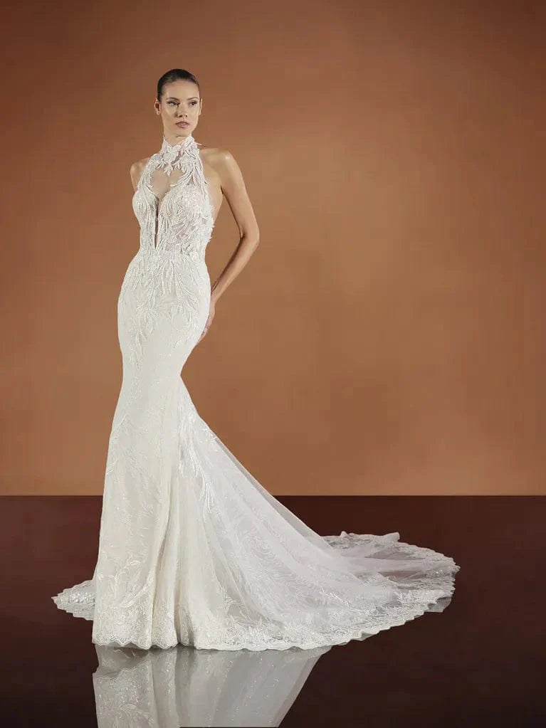 Pronovias Privee: Nisha