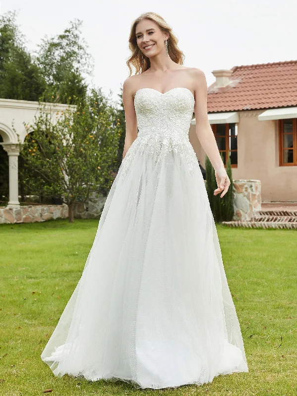 Wedding dresses for brides looking for a minimalist style-Strapless Sweetheart Lace bodice Tulle Skirt Bridal Gown-Ivory Wedding dresses for brides looking for a minimalist style-Strapless Sweetheart Lace bodice Tulle Skirt Bridal Gown-Ivory