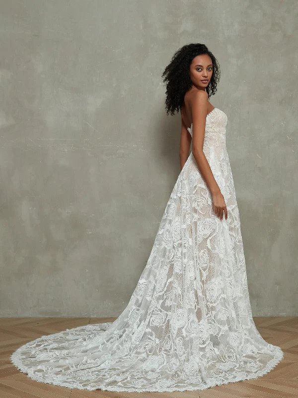 Wedding dresses with detailed lacework for extra elegance-Strapless Vintage Lace Wedding Gowns with Sweetheart Neck-As Picture Wedding dresses with detailed lacework for extra elegance-Strapless Vintage Lace Wedding Gowns with Sweetheart Neck-As Picture