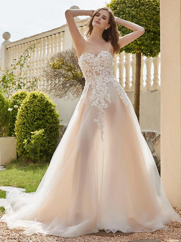 Best wedding dresses for brides on a tight budget-Sweetheart Appliques Beads Decor Chapel Train Bridal Dress Champagne