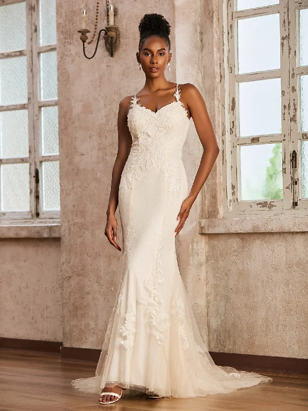 Best wedding dresses for curvy brides-Sweetheart Lace Appliqued Sweep Train Wedding Dress Best wedding dresses for curvy brides-Sweetheart Lace Appliqued Sweep Train Wedding Dress