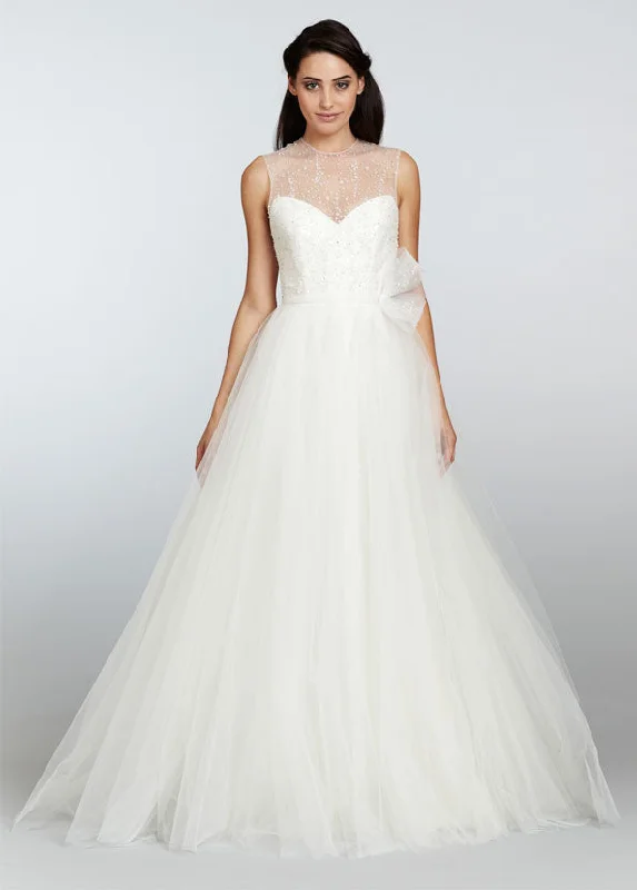 How to pick a wedding dress for your wedding budget-Tara Keely - TK2302 Sample Gown
