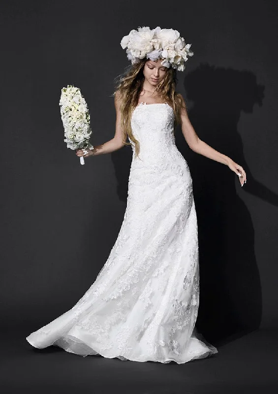 Vera Wang: Wallis