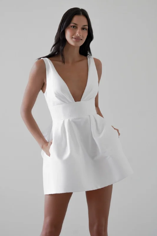 Wedding dresses for brides on a limited budget-By Watters Little White Dress Muffin 37326 Wedding dresses for brides on a limited budget-By Watters Little White Dress Muffin 37326